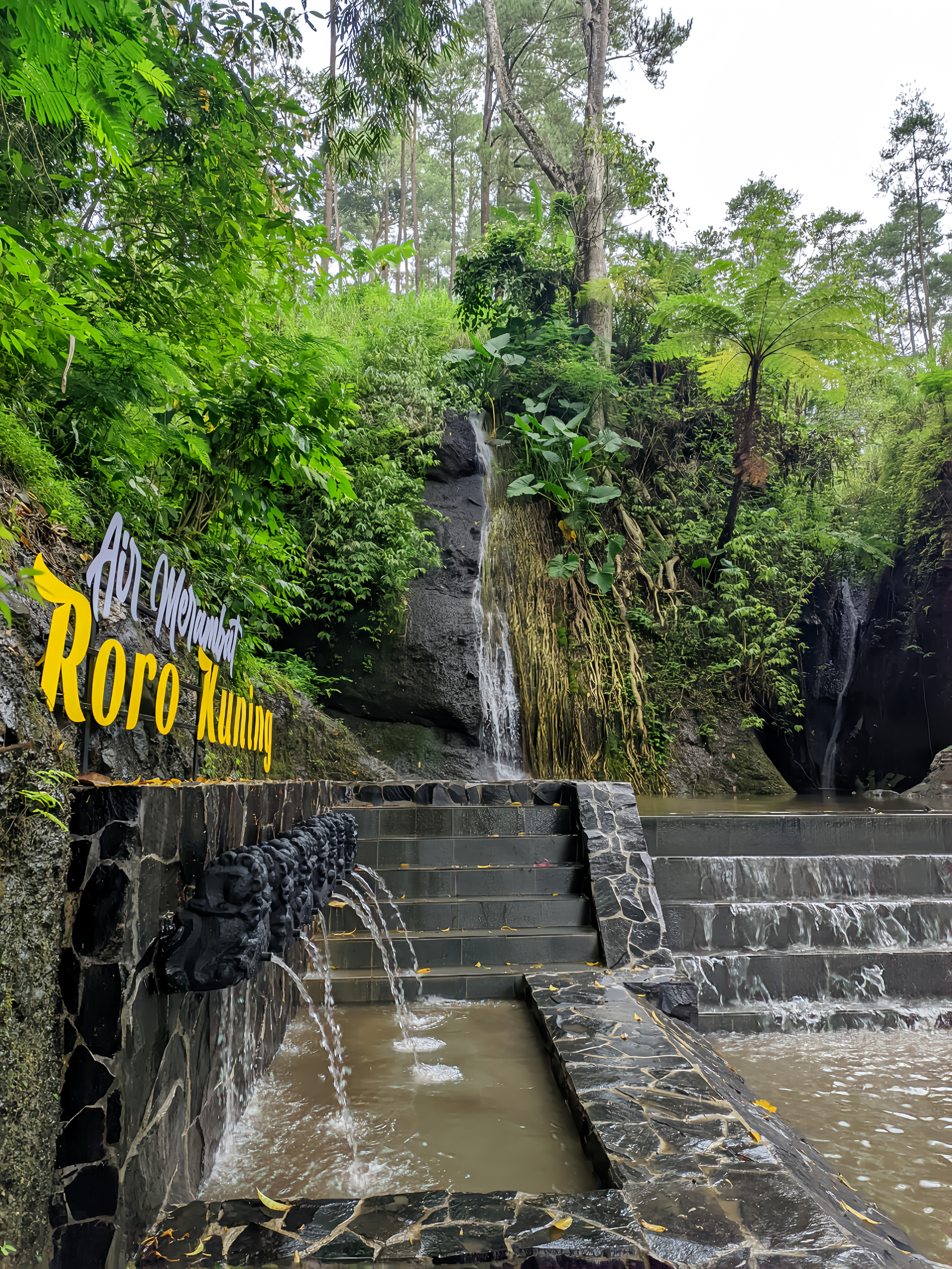 Air Terjun Roro Kuning